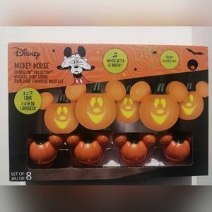 Disney Halloween, Mickey Mouse Pumpkin Projector String Lights NEW